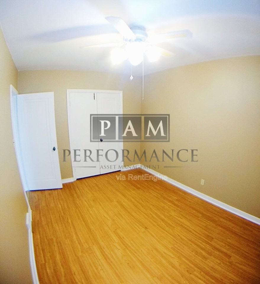 W164N9110 Water St #4 - Photo 4 of 8