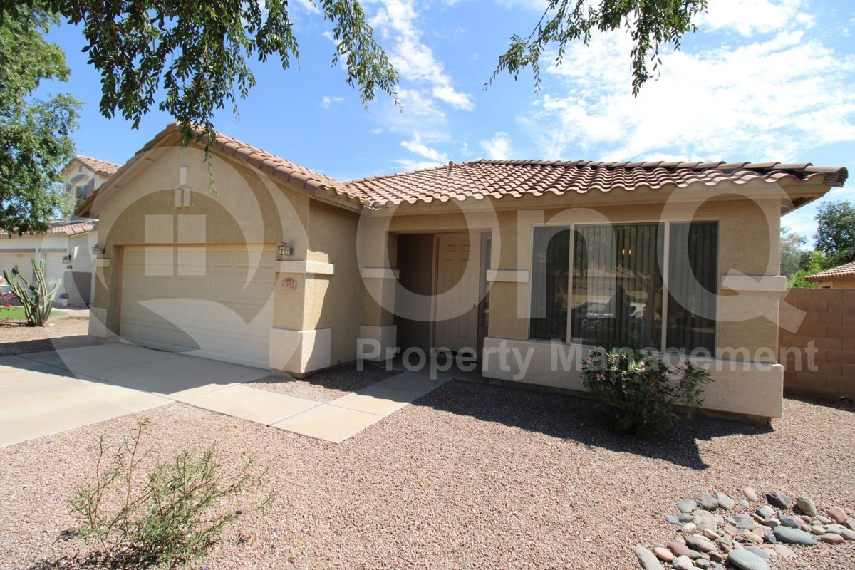 4987 E Thunderbird Dr - Photo 3 of 28