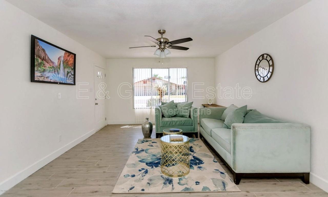 1150 E Bishop Dr - Photo 4 of 16