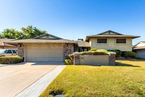 featured image of 3912 S Elm St