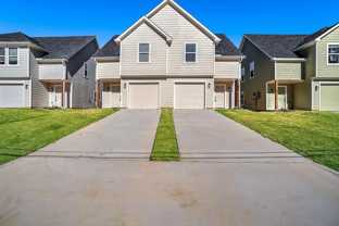 2735 W Washington St - Photo 1 of 1