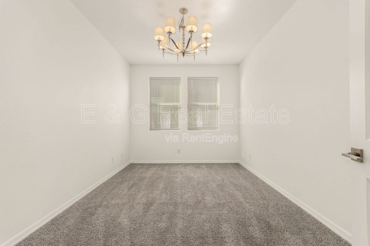 2169 W Madisen Marie Ave - Photo 6 of 35