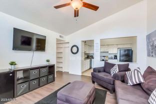 525 N May #10 - Photo 1 of 1