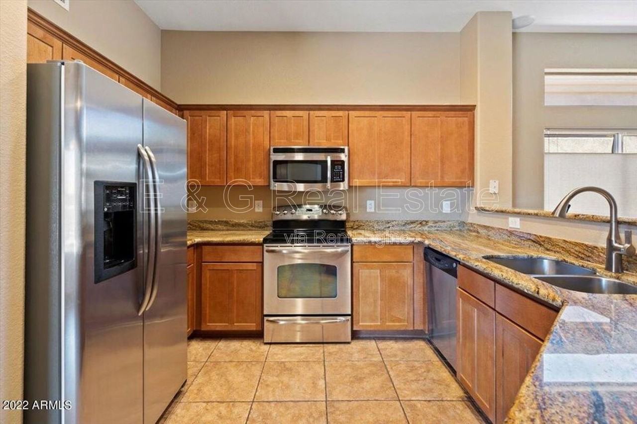 23043 N 89th Pl - Photo 4 of 30