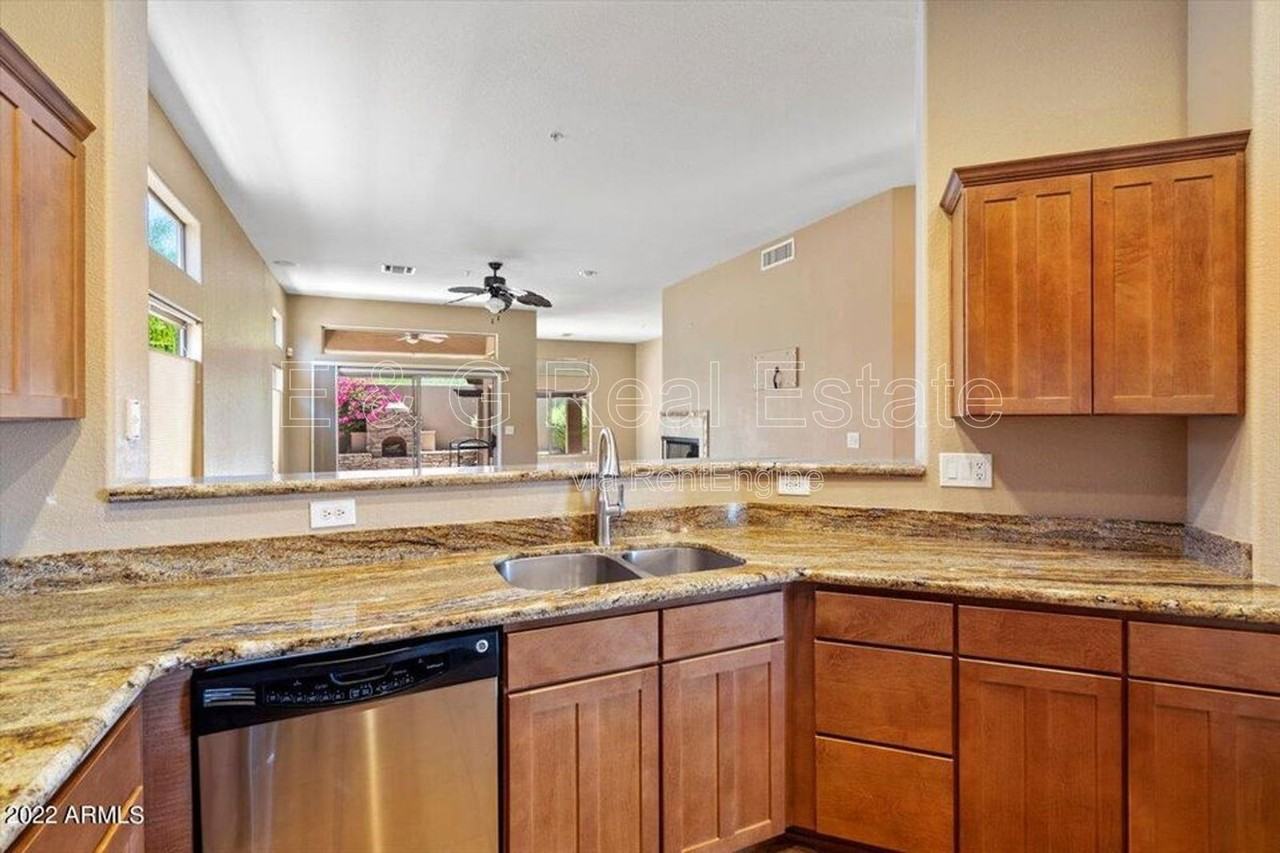 23043 N 89th Pl - Photo 6 of 30