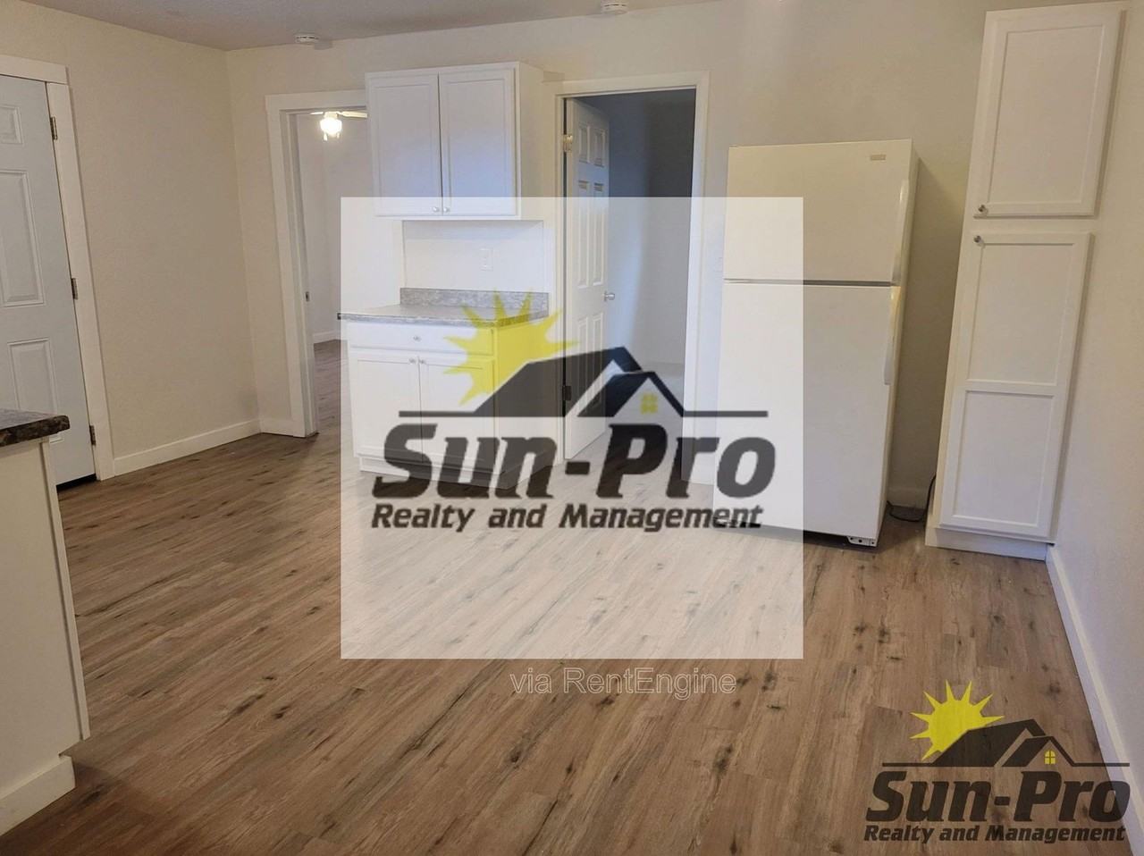 708 Georgia St #5 - Photo 4 of 11