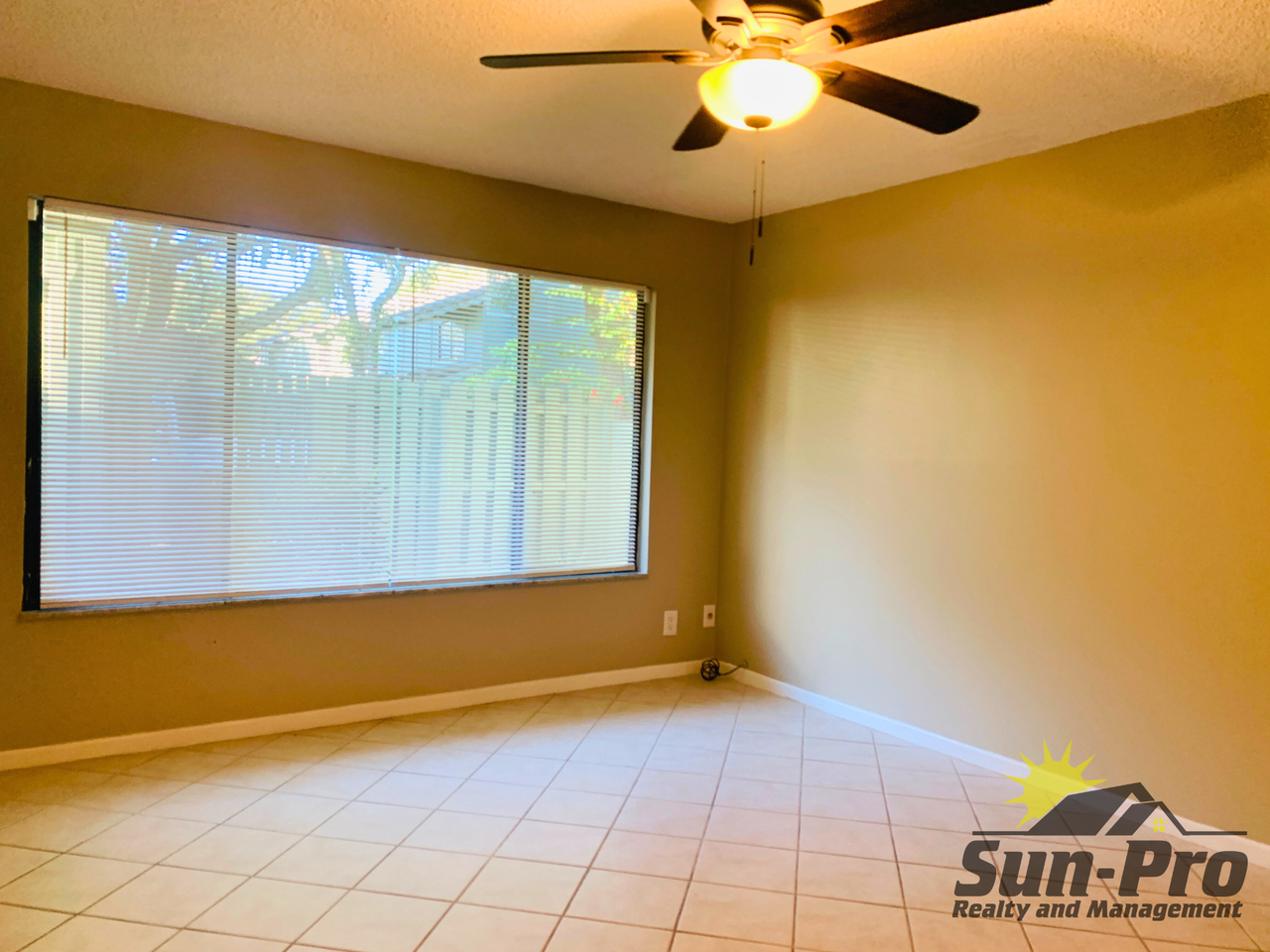 136 Pine Cone Trl - Photo 3 of 24