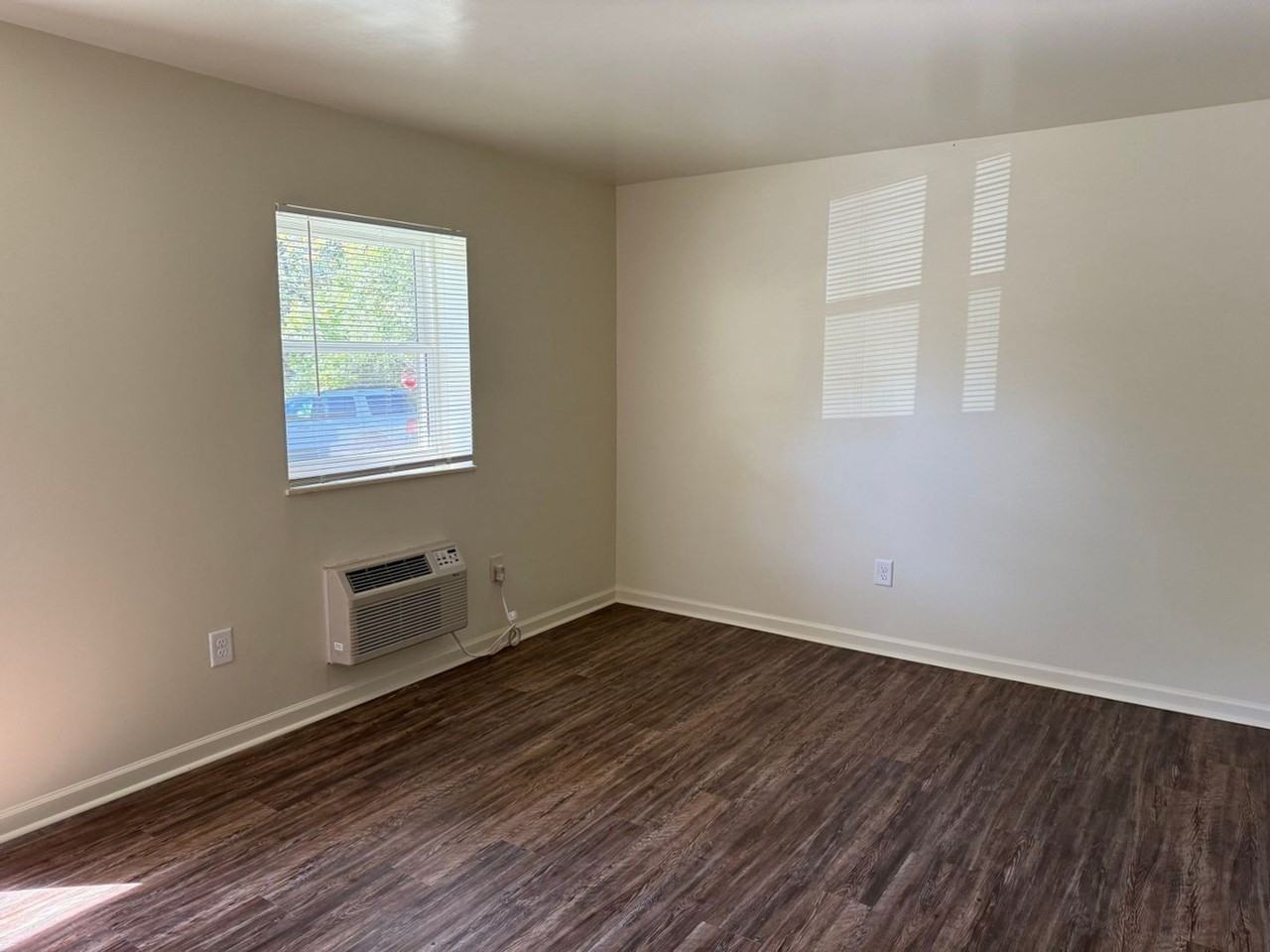 5820 Sanford Rd #1 - Photo 5 of 13