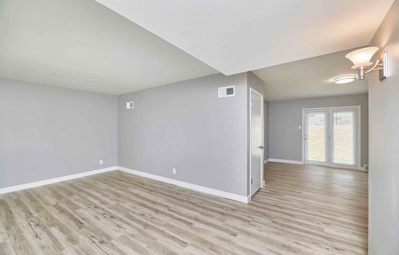 11003 Fawnhaven Dr - Photo 6 of 38