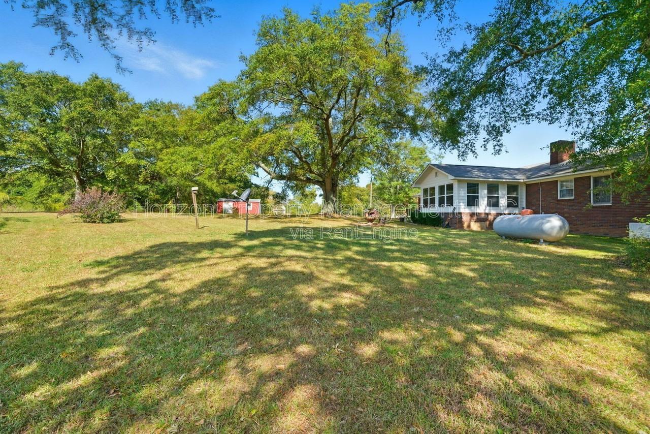 8730 Jot Em Down Rd - Photo 3 of 9