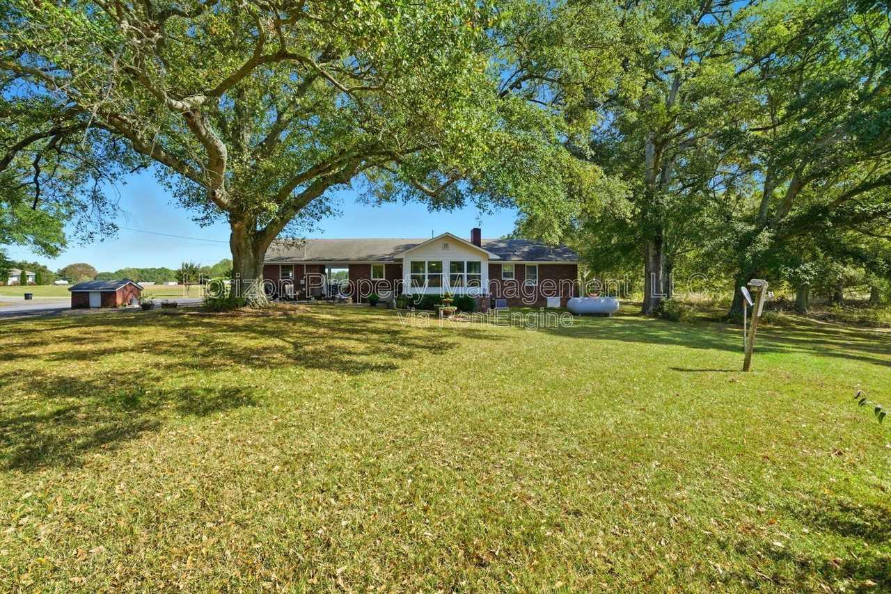 8730 Jot Em Down Rd - Photo 4 of 9