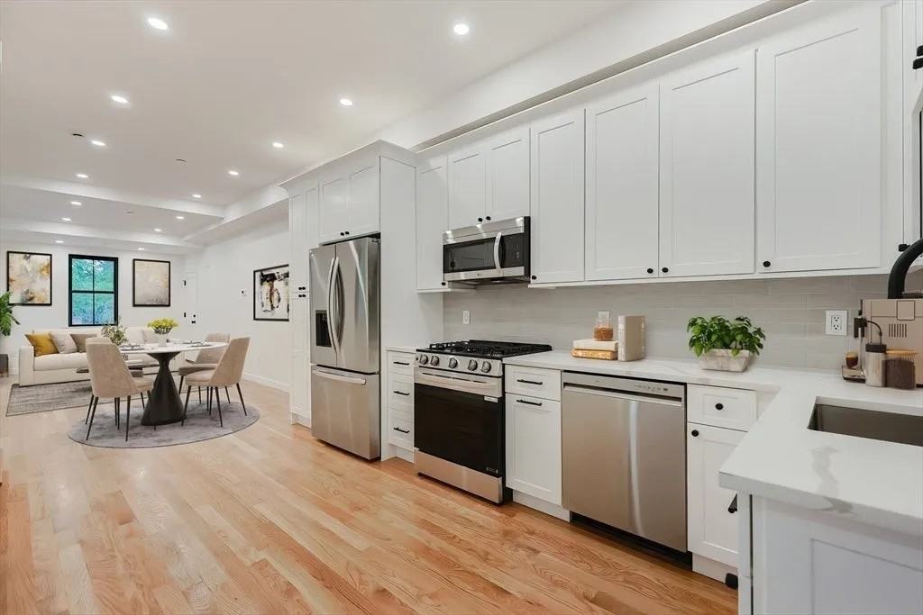 12 George St #2 - Photo 4 of 26