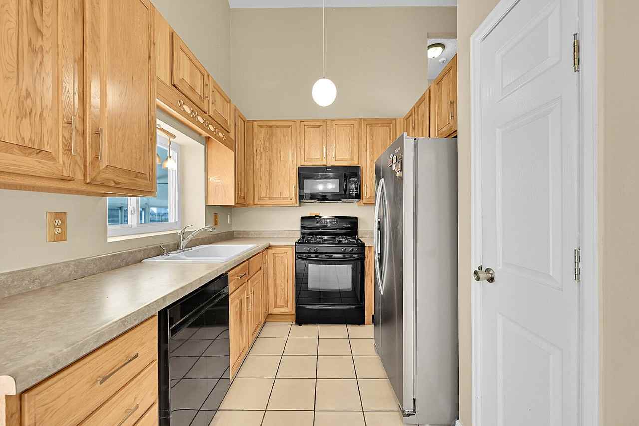 1380 Ride Ln - Photo 6 of 45