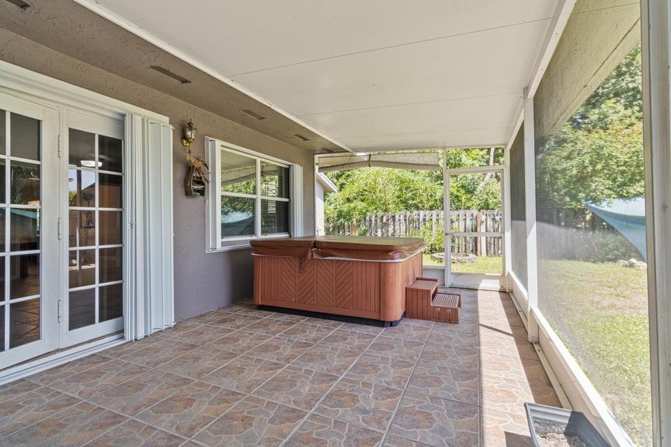 2258 Palmetto Road - Photo 7 of 8