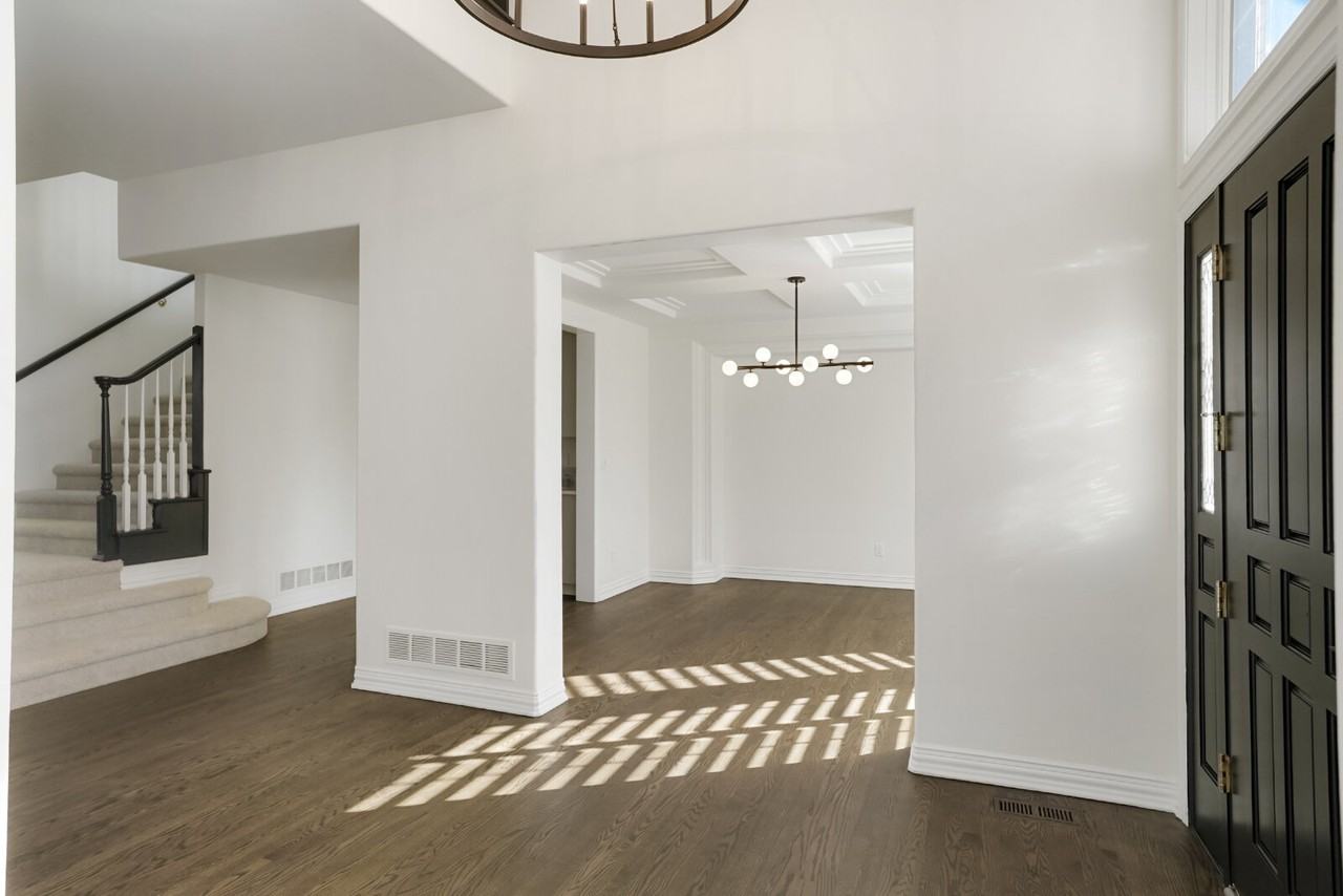 2064 S Robb Way - Photo 3 of 42