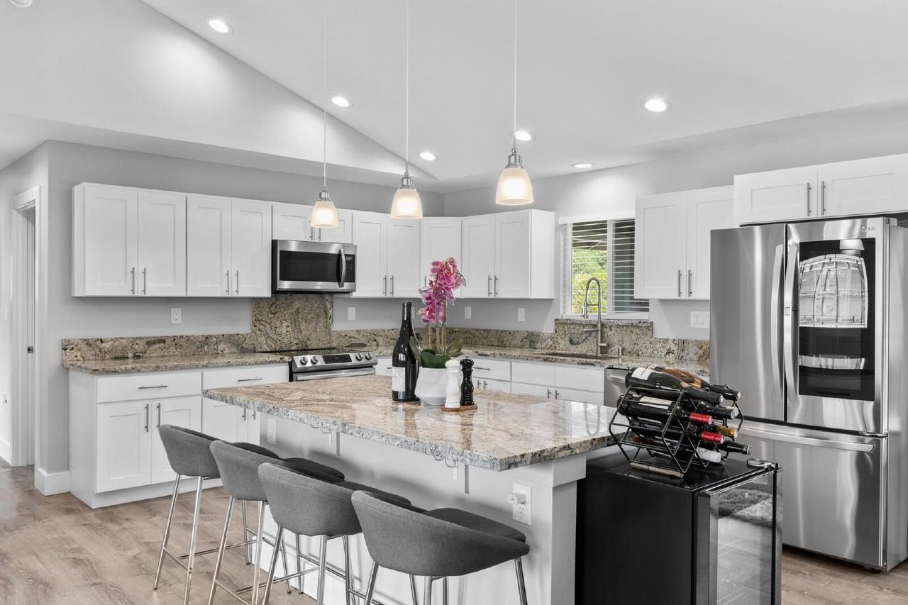 15-1625 14th Ave - Photo 4 of 50