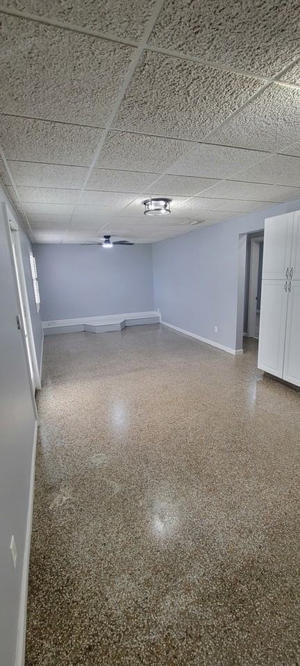 1835 42nd Ave - Photo 4 of 11