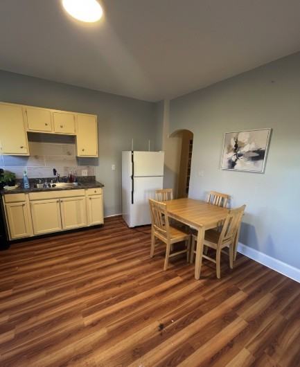 1116 W State St #1 - Photo 4 of 6