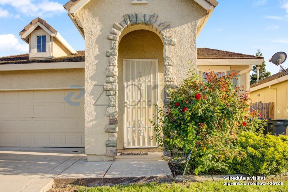 1834 Zurlo Way - Photo 2 of 25