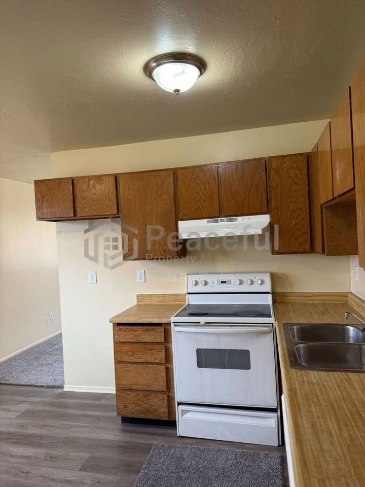 4693 S Arlington Park Dr #2 - Photo 2 of 10