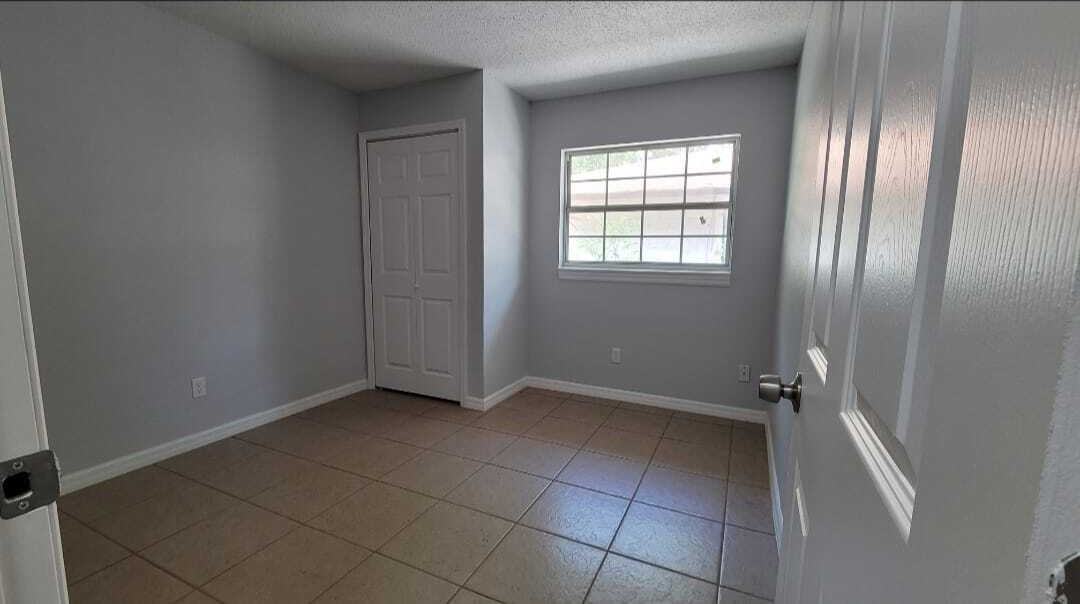 510 Rosland Dr - Photo 3 of 11