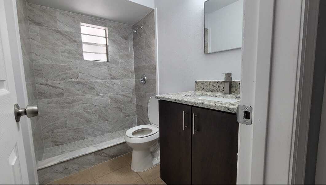 510 Rosland Dr - Photo 2 of 11