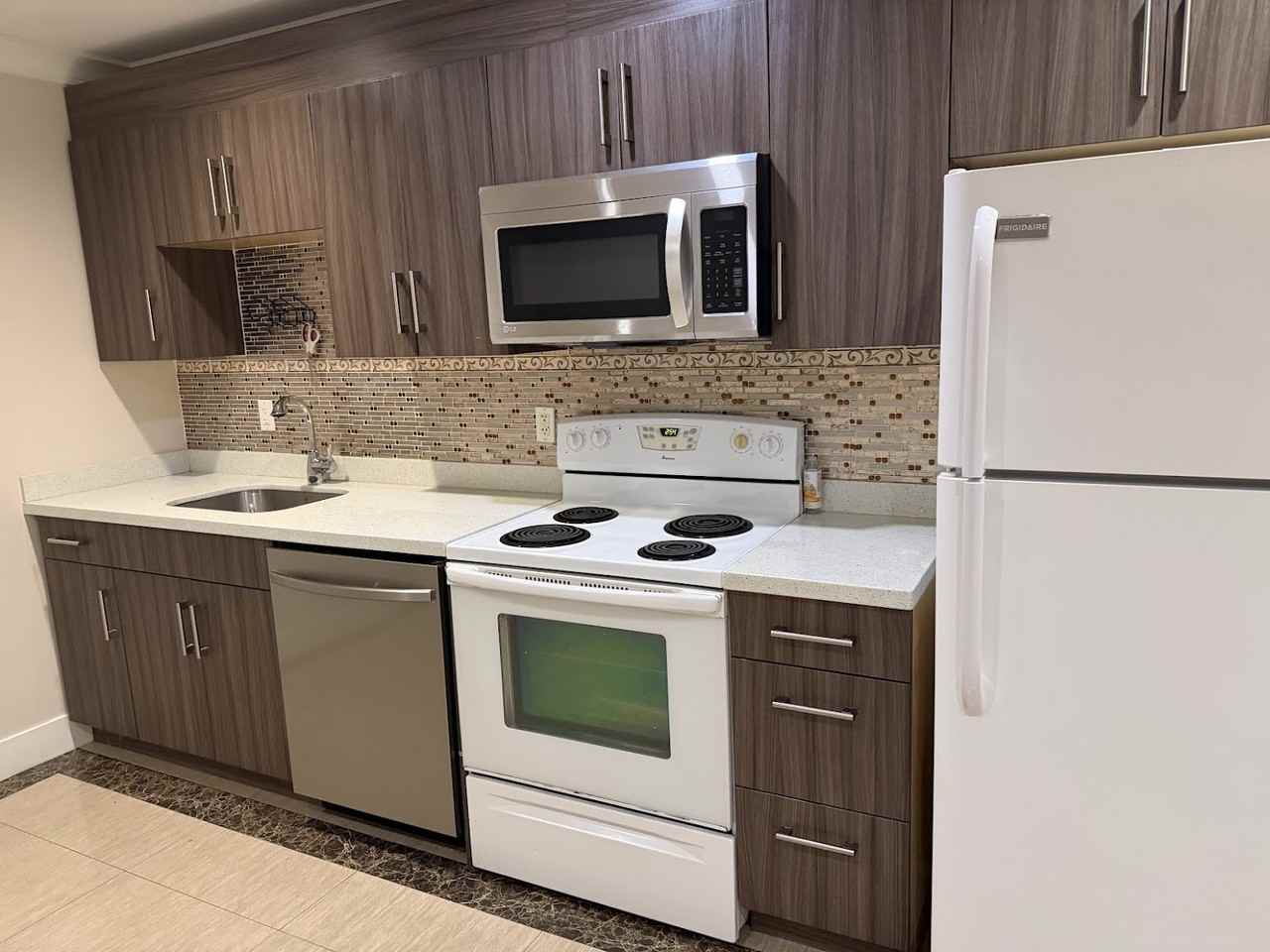 Cambie St. & W 38th Ave - Photo 3 of 8