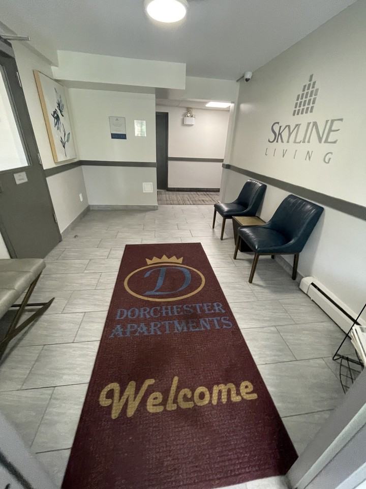 Dorchester Apartments - Photo 5 of 27