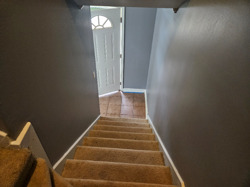 1903 Rosary Dr - Photo 5 of 10