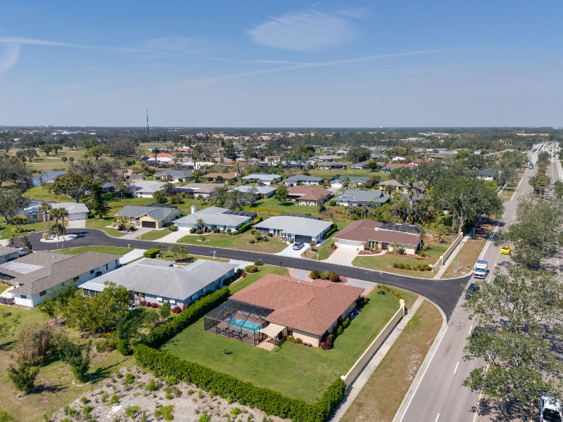 1008 Pine Forest Ct - Photo 4 of 28