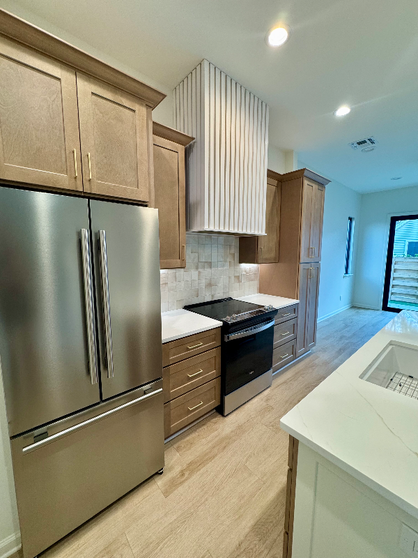 3010 N Main St #1 - Photo 4 of 20