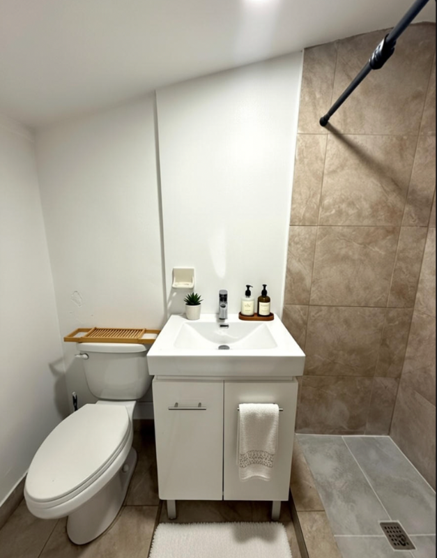 1150 West Ave - Photo 3 of 5