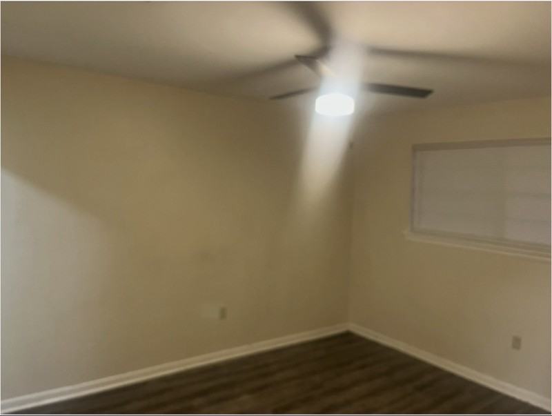 4254 Southpark Dr #C - Photo 6 of 7