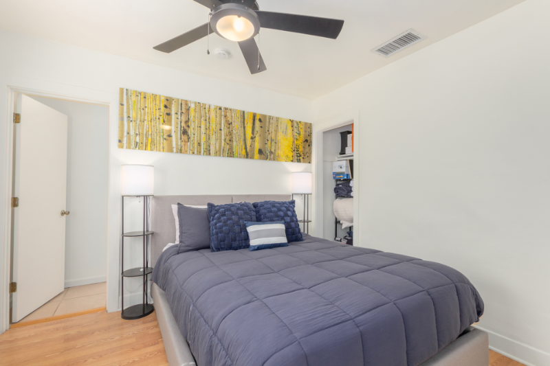 3832 N 9th St - Photo 7 of 10