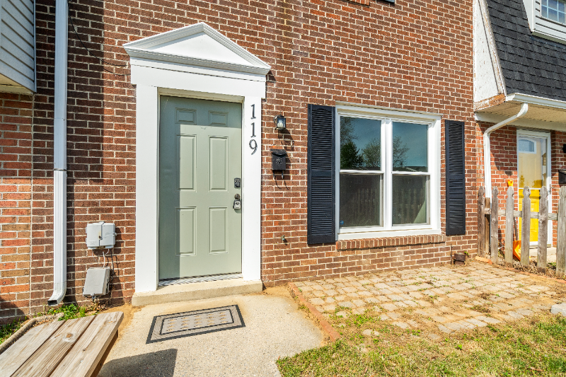 119 W Orndorff Dr - Photo 3 of 20