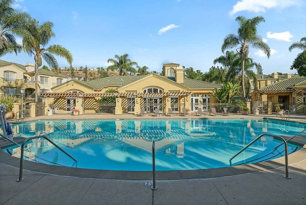 Allure at Scripps Ranch - Photo 7 of 50