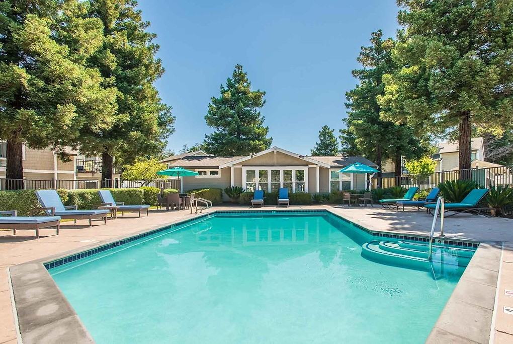 Bridgeport - Photo 2 of 36