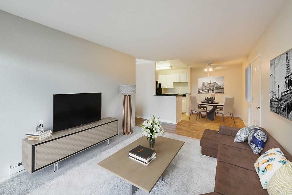 Bridgeport - Photo 7 of 36