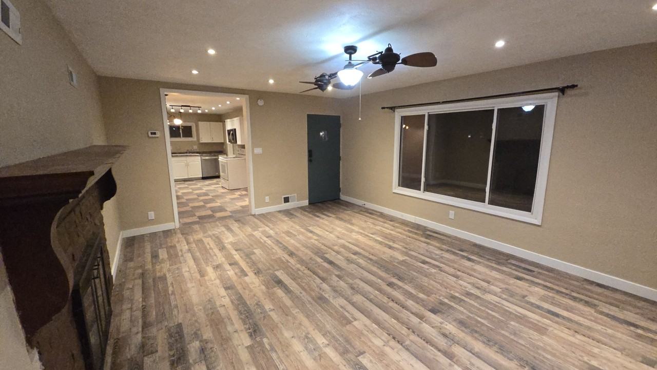 201 S Mcleansboro St #NA - Photo 4 of 10