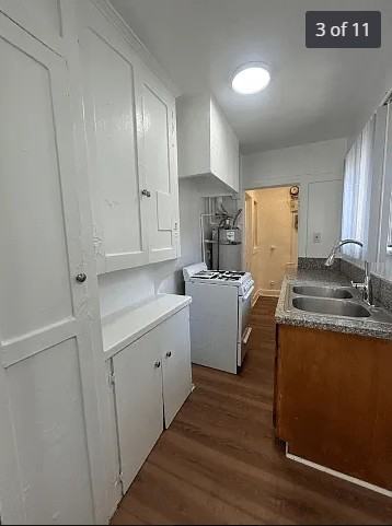 4214 S Hoover St #4228 - Photo 3 of 6