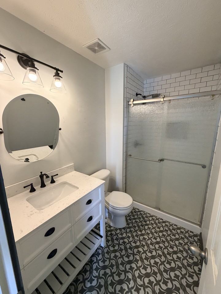 7820 S 159th St #NA - Photo 4 of 5