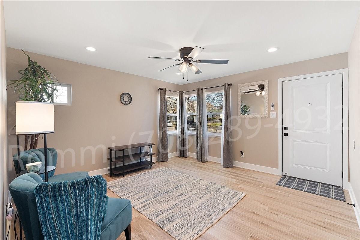 7528 Catalpa Ave #NA - Photo 3 of 19