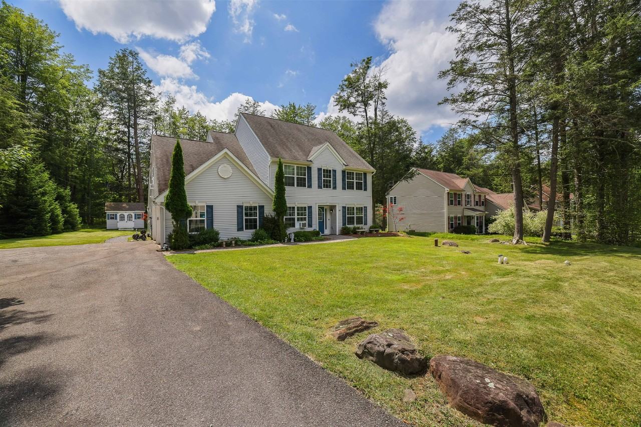 49 Driftwood Dr #NA - Photo 3 of 37