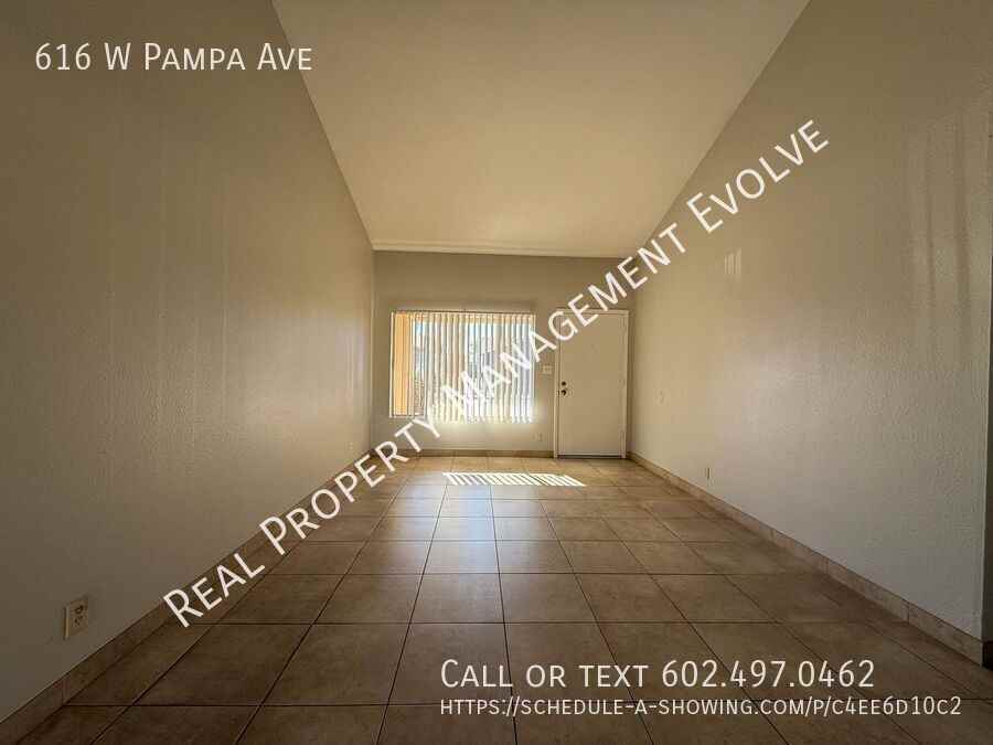 616 W Pampa Ave - Photo 3 of 21