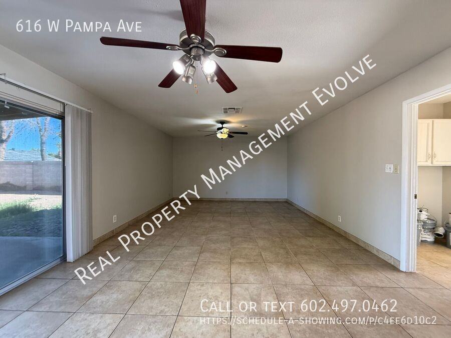 616 W Pampa Ave - Photo 4 of 21