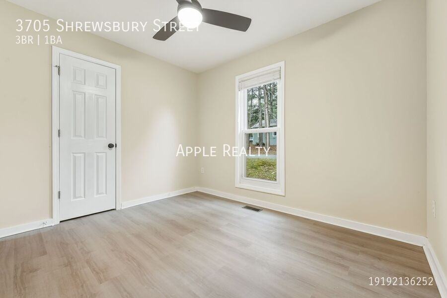 3705 Shrewsbury St - Photo 6 of 13