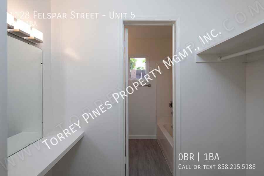 1128 Felspar St #5 - Photo 6 of 10