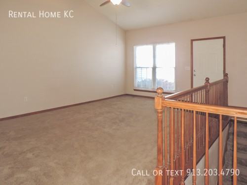 23504 W 74th Ter - Photo 3 of 24