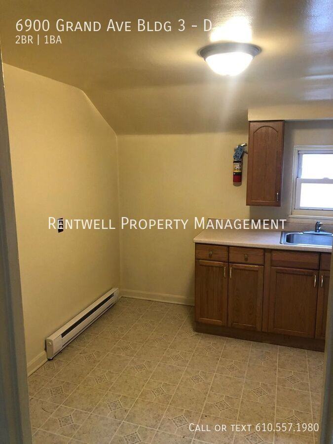 6900 Grand Ave Apt 3 #D - Photo 3 of 11