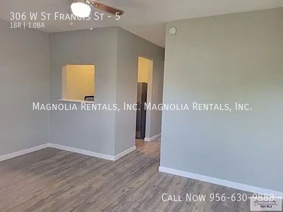 306 W Saint Francis St #5 - Photo 4 of 11